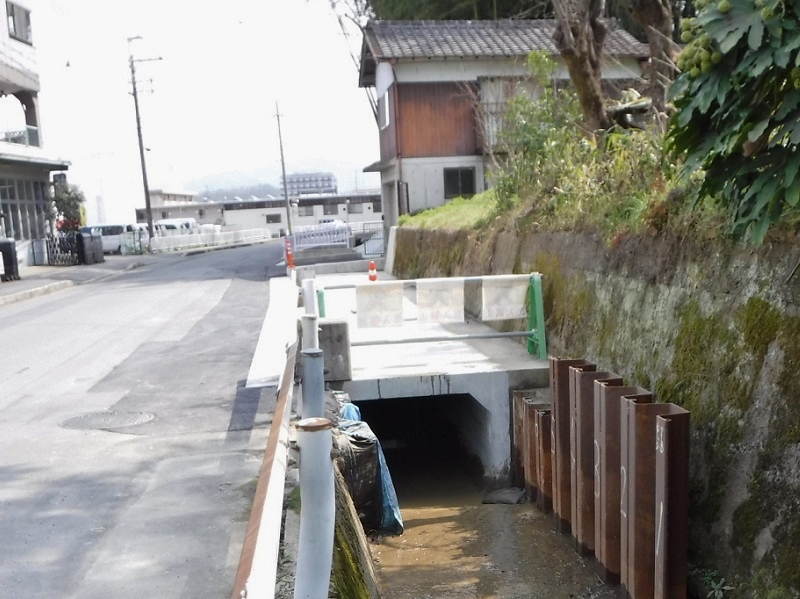 法川排水区　本堀１号雨水排水路改修工事